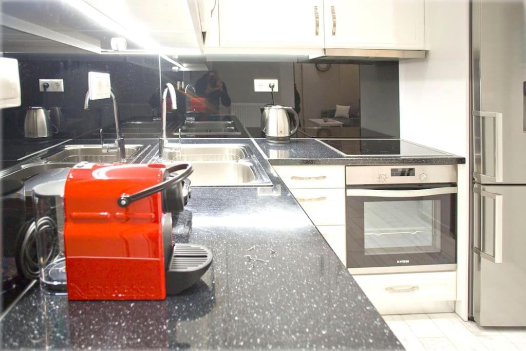 Luxury Apartment In Athens! 외부 사진